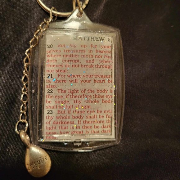 Bible Scripture Keychain with Dangle Pendant Inscribed "Inspire" - Picture 1 of 3